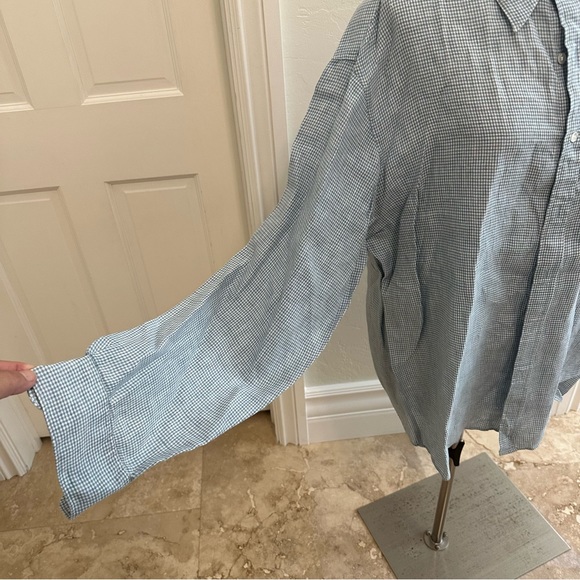 JCrew linen men’s buttons down shirt - Picture 3 of 5